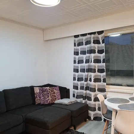 Kompakti Yksioe Numero 3 Pienkerrostalossa Pori Exterior foto