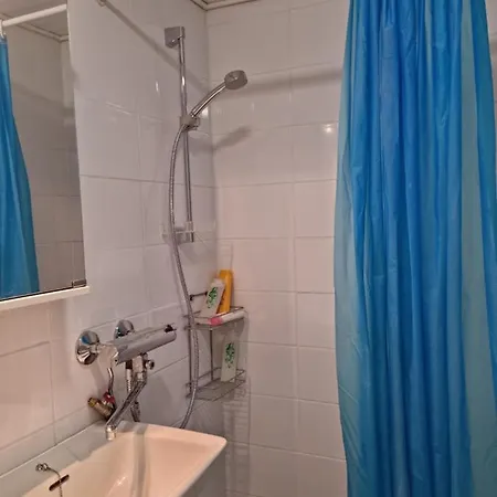 Kompakti Yksioe Numero 3 Pienkerrostalossa Pori Exterior foto