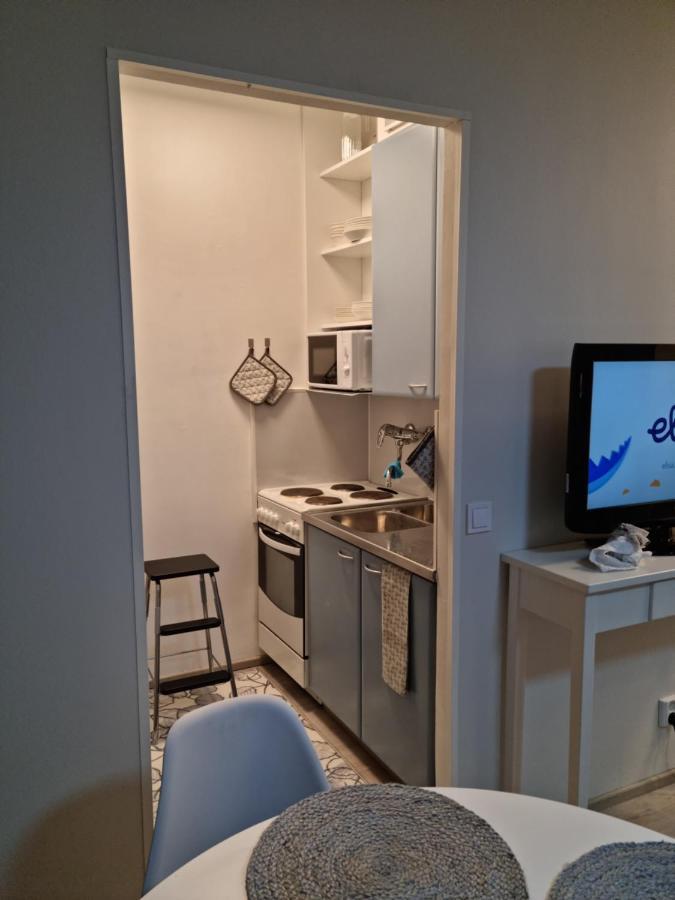 Kompakti Yksioe Numero 3 Pienkerrostalossa Appartement Pori